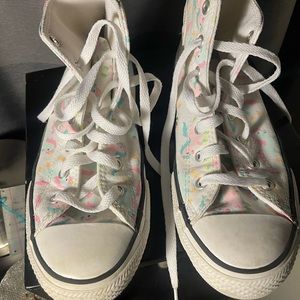 Size 5.5 Hightop Unicorn Converse